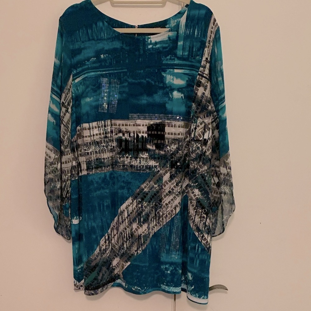 Stunning tunic top